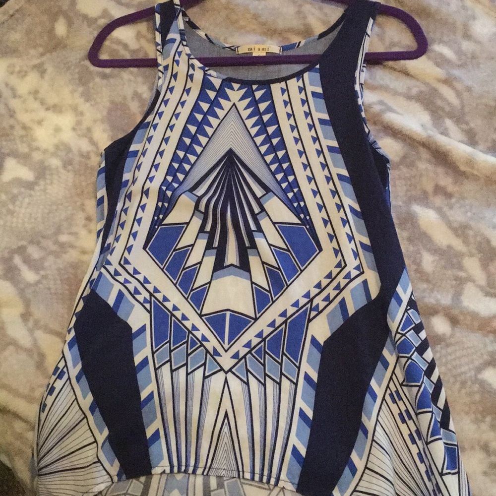 Blue Art Deco Print Flowy Tank